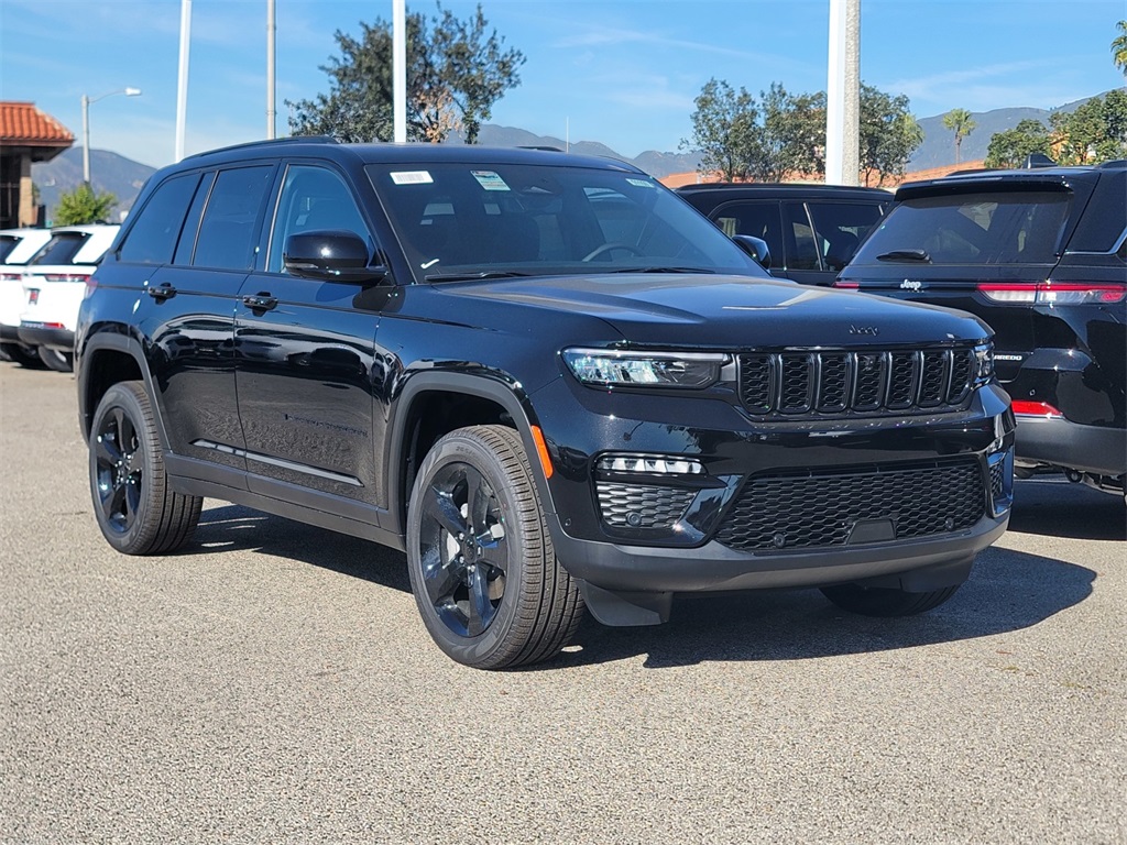 2025 Jeep Grand Cherokee Limited's photo