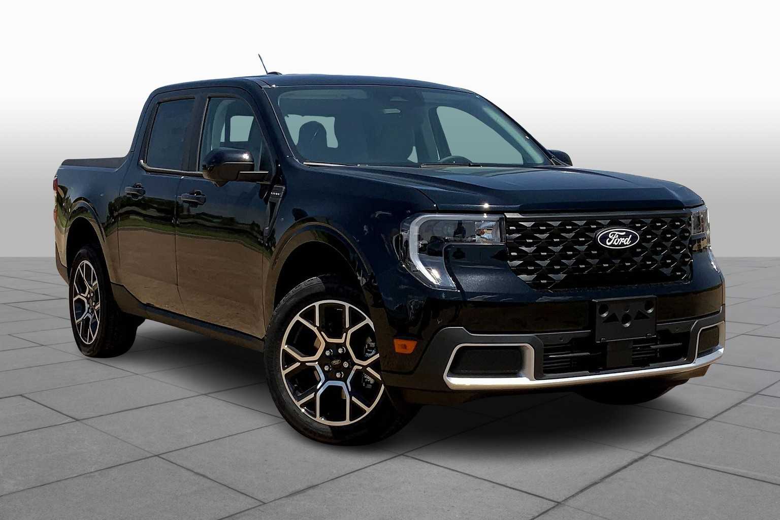 2025 Ford Maverick Lariat photo 2