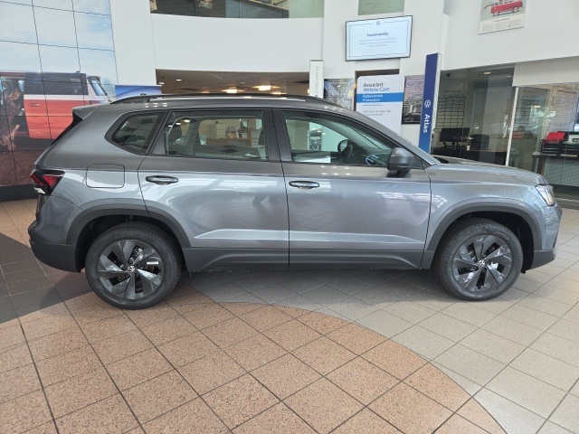 2025 Volkswagen Taos S photo 8
