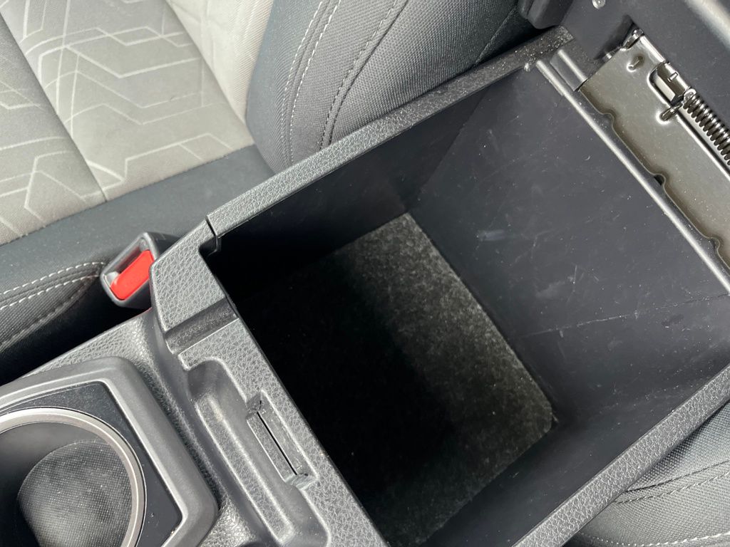 2023 Toyota Tacoma SR5 photo 21