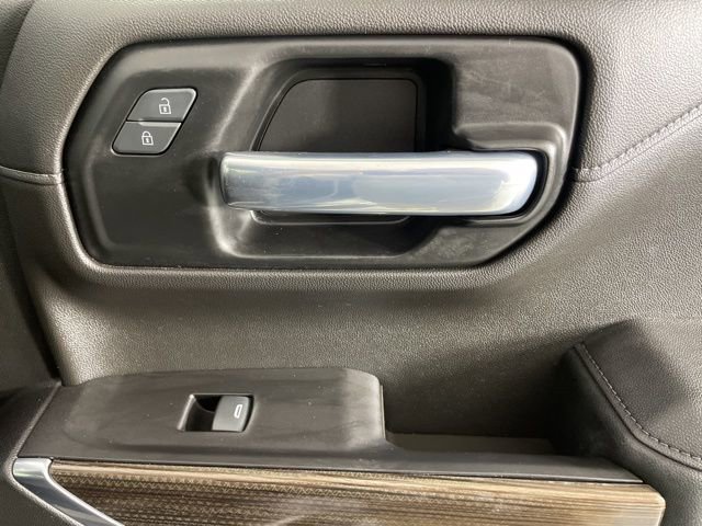 2021 Chevrolet Silverado 1500 RST photo 11