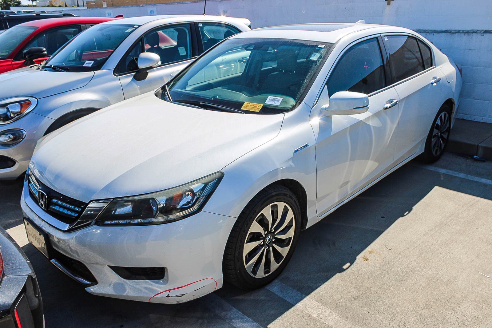 2015 Honda Accord Hybrid EX-L photo 2