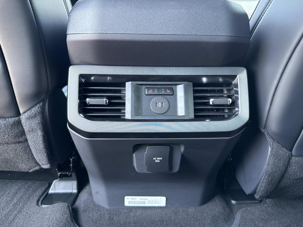 2026 Ford F-250 photo 13