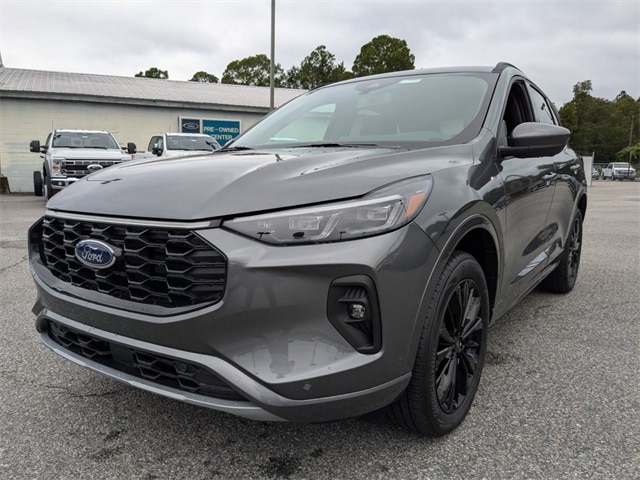 2024 Ford Escape ST-Line Elite photo 8