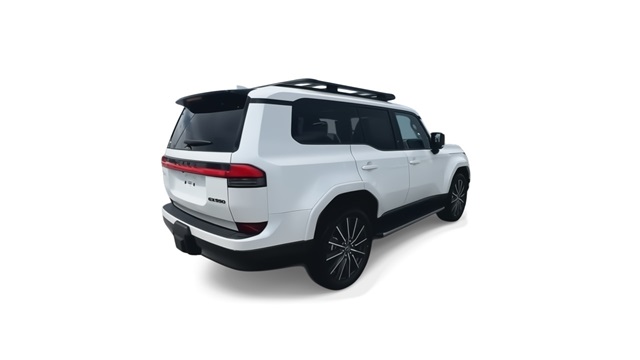 2024 Lexus GX Luxury - Photo 8