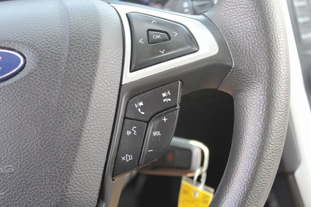 2014 Ford Fusion S photo 16