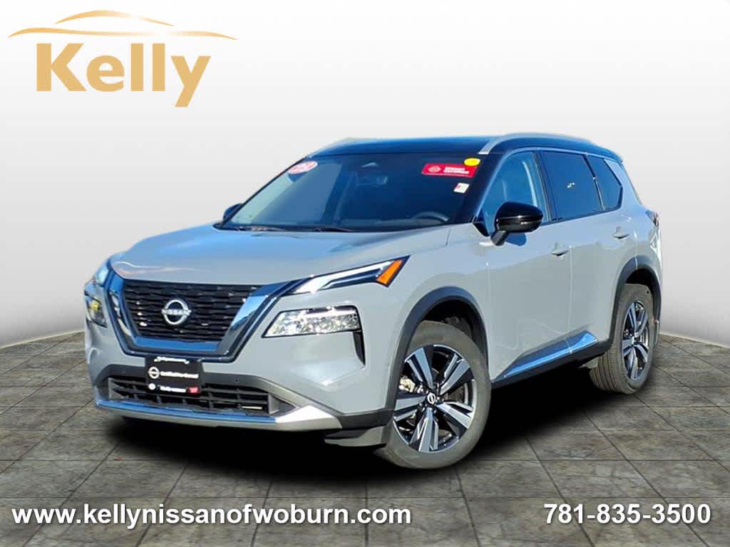 2023 Nissan Rogue Platinum's photo