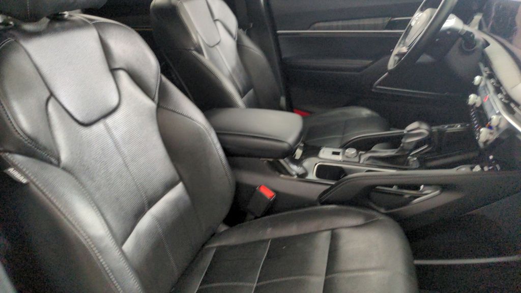 2024 Kia Telluride SX photo 25