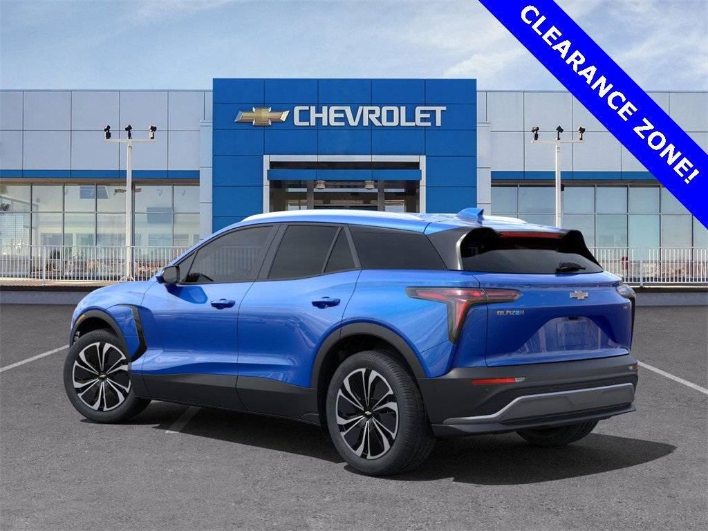 2025 Chevrolet Blazer EV photo 2