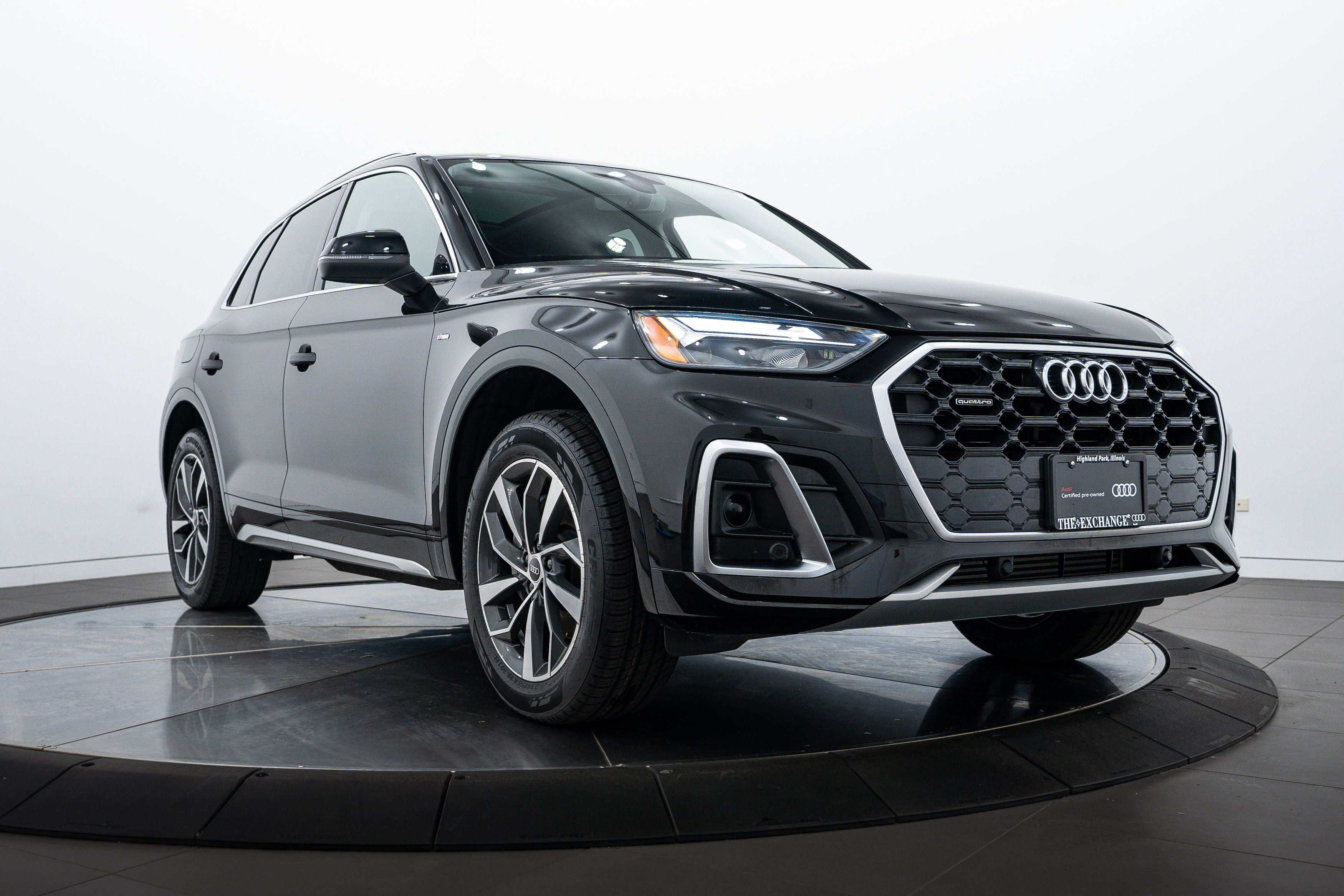 Certified Used 2022 Mythos Black Metallic Audi S line Premium image 1