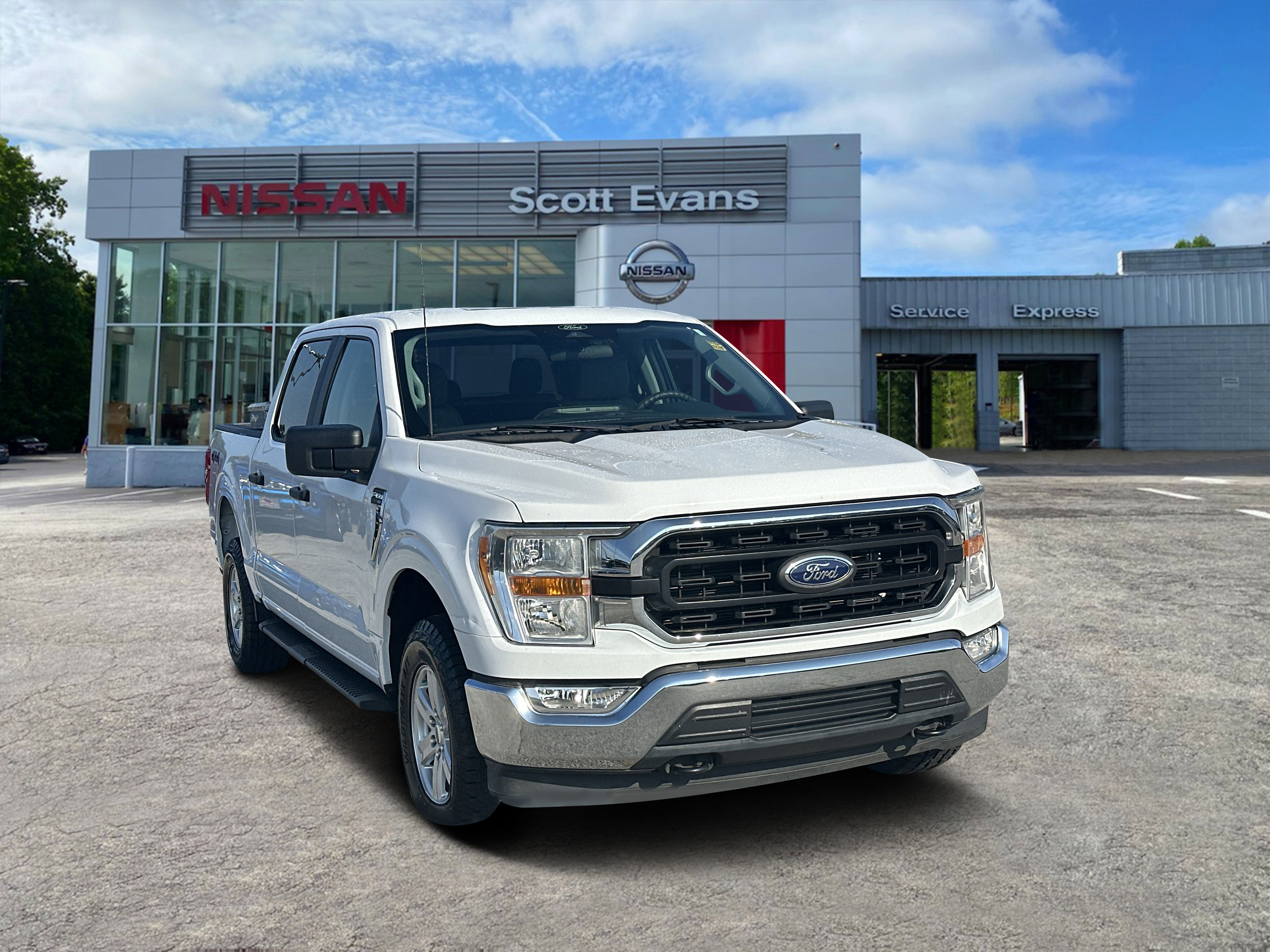 2022 Ford F-150 XLT's photo