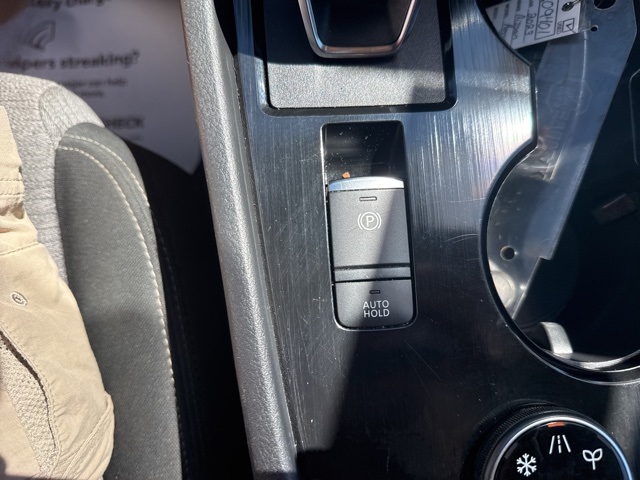 2023 Nissan Rogue SV photo 31