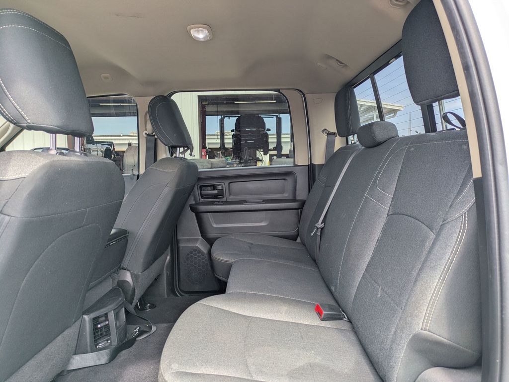 2020 Ram 3500 Tradesman photo 22