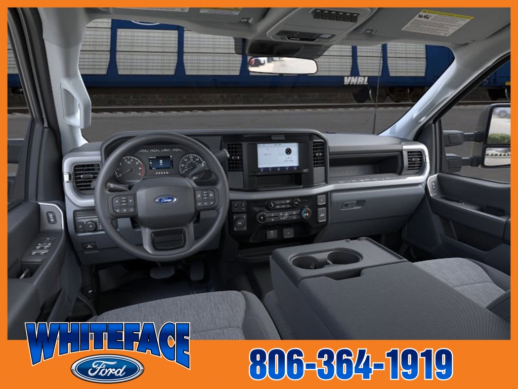 2025 Ford F-350 XL photo 9