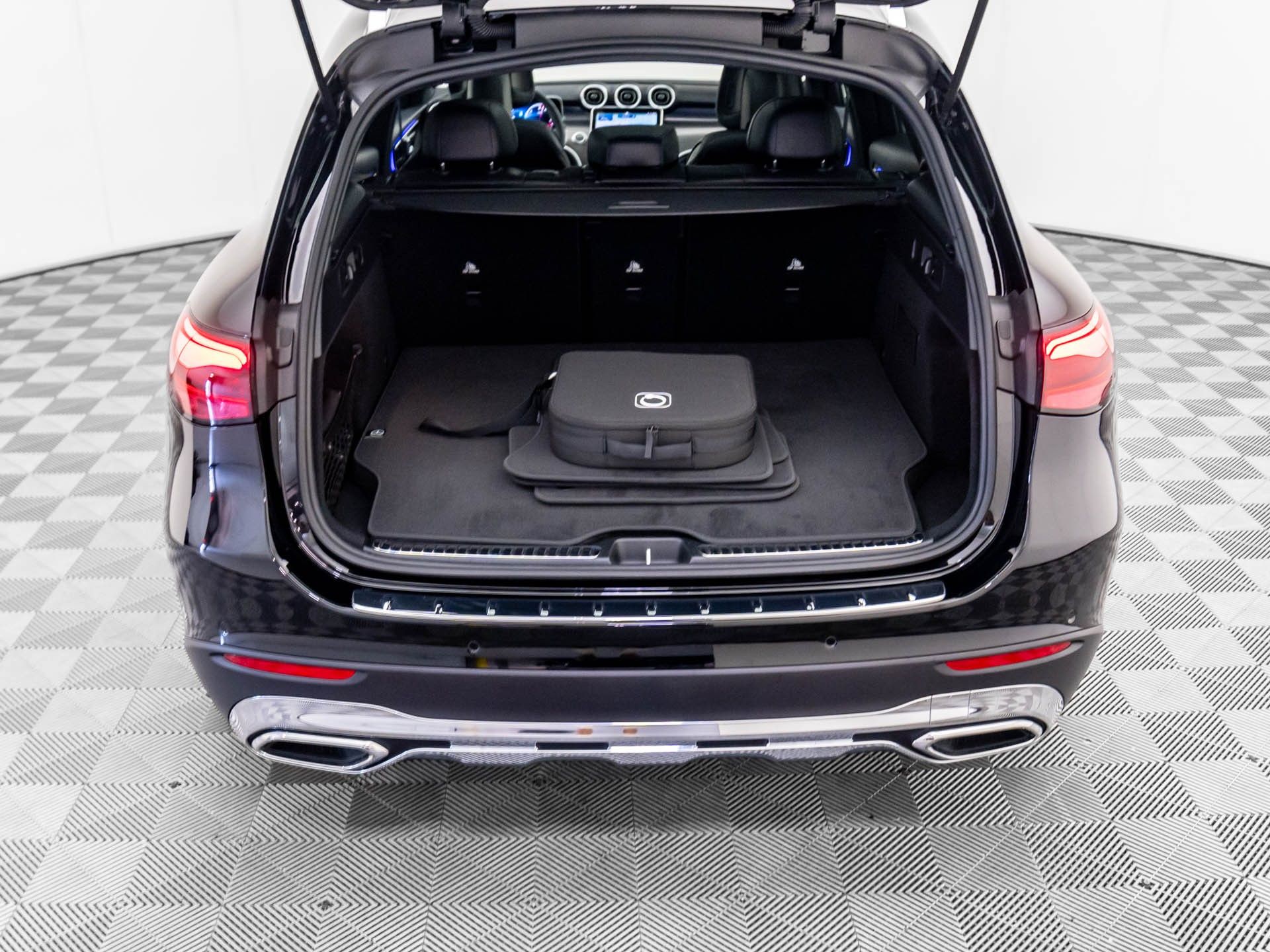 2026 Mercedes Benz GLC 350e 4MATIC photo 27