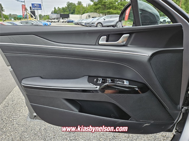 2025 Kia K5 GT-Line photo 14