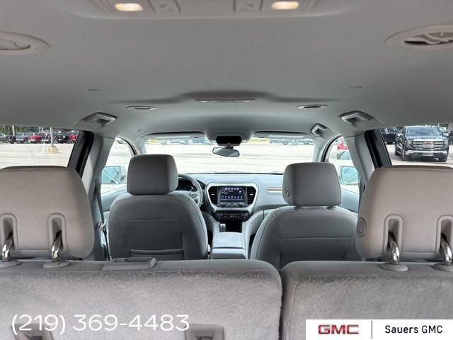 2017 Gmc Acadia SLE photo 24