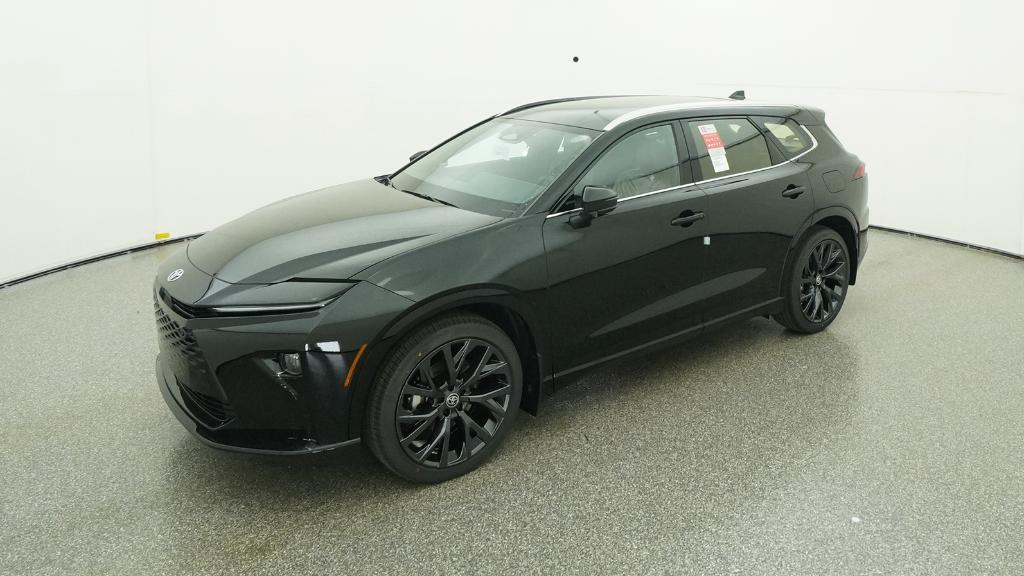 2025 Toyota Crown Signia Limited's photo