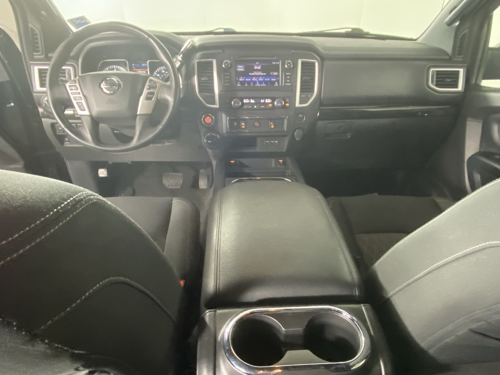 2019 Nissan Titan SV photo 13