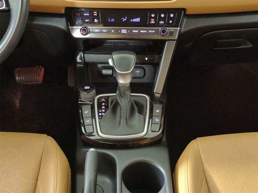 2024 Kia Seltos EX photo 12