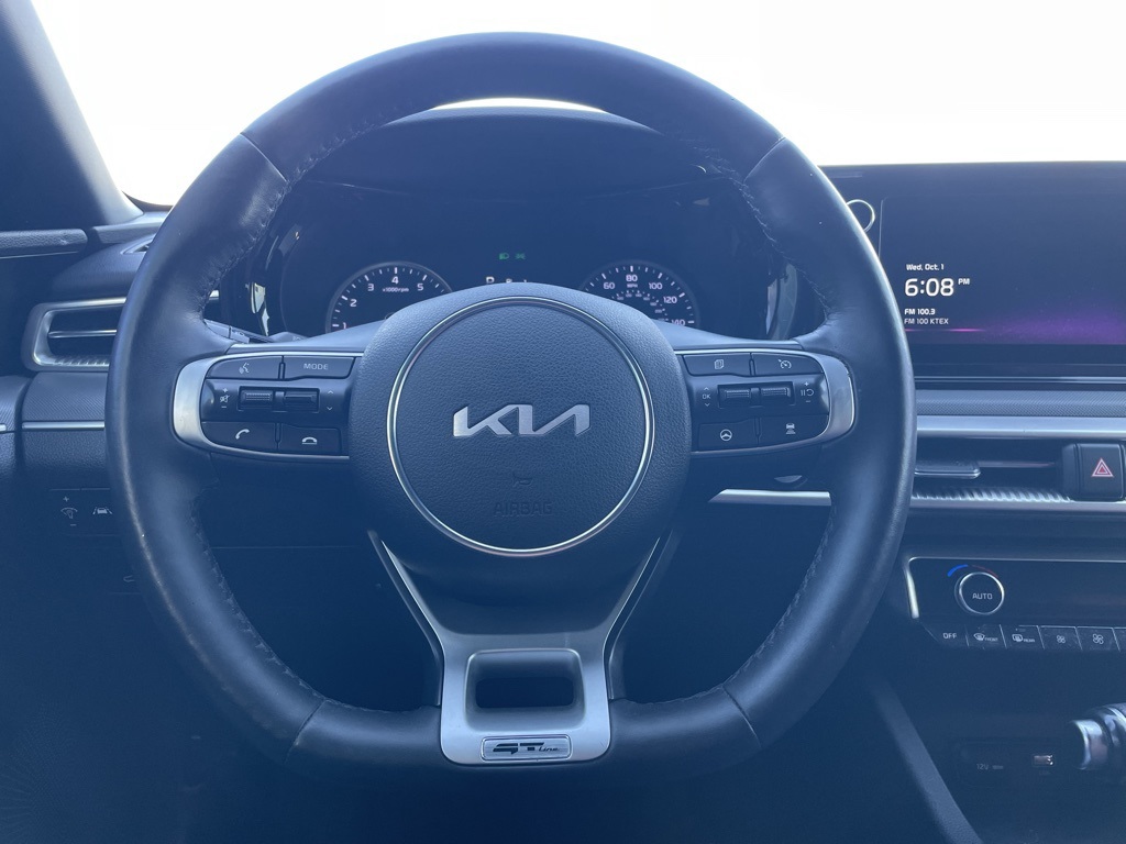 2024 Kia K5 GT-Line photo 10