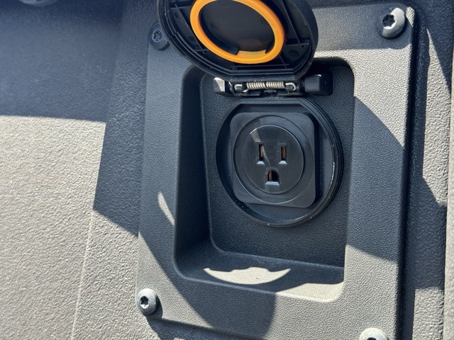 2022 Toyota Tundra SR5 photo 8