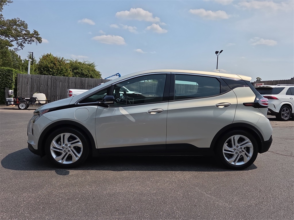 Used 2023 Chevrolet Bolt EV LT with VIN 1G1FW6S09P4114051 for sale in Memphis, TN