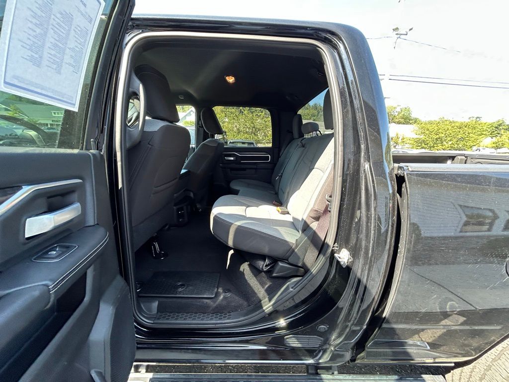 2024 Ram 2500 Big Horn photo 12