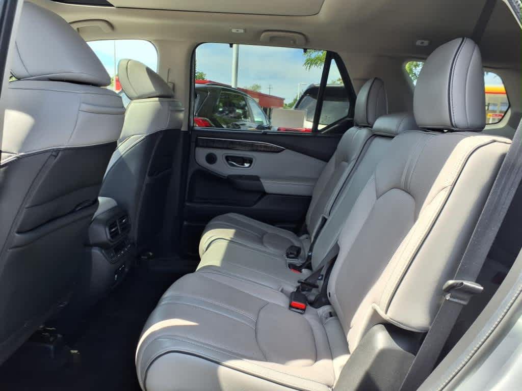 2024 Honda Pilot Elite photo 9