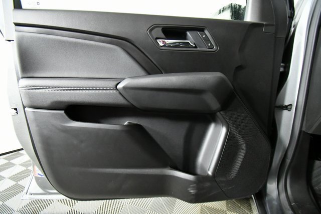 2026 Chevrolet Colorado LT photo 17