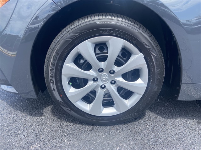 2025 Toyota Corolla LE photo 11