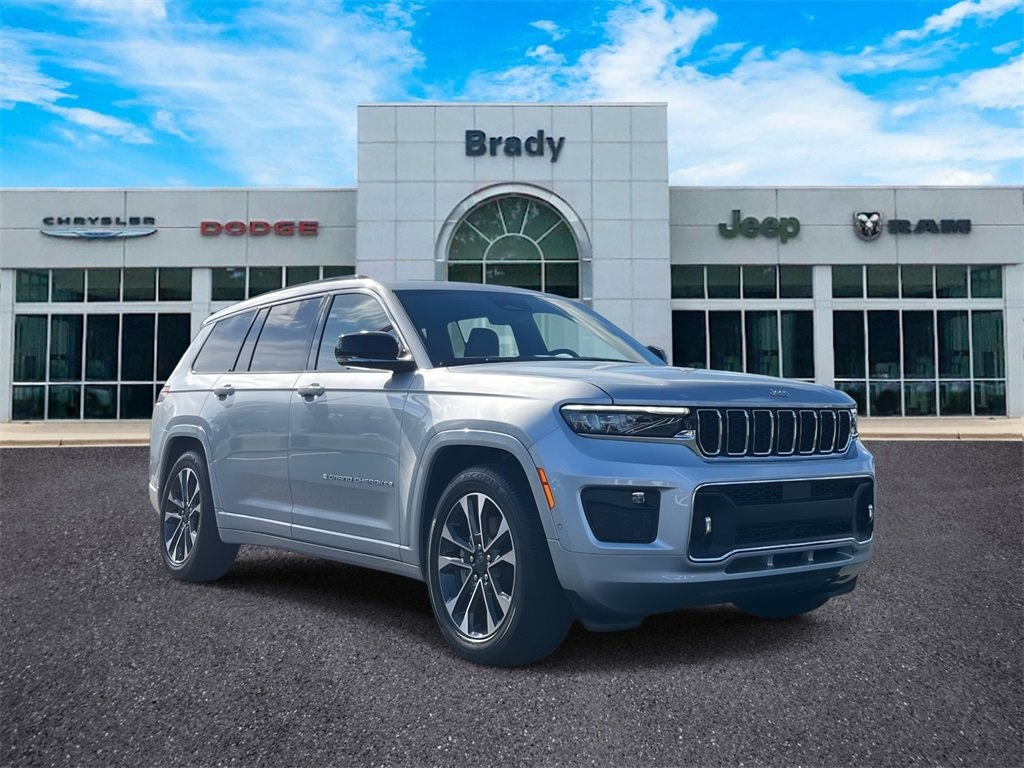 2025 Jeep Grand Cherokee L Overland's photo