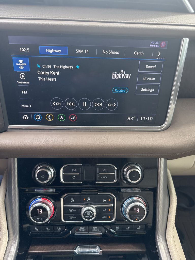 2021 Gmc Yukon XL Denali photo 2