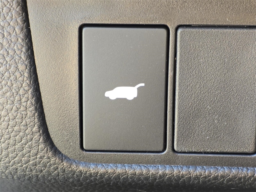 2026 Honda CR-V Hybrid photo 9
