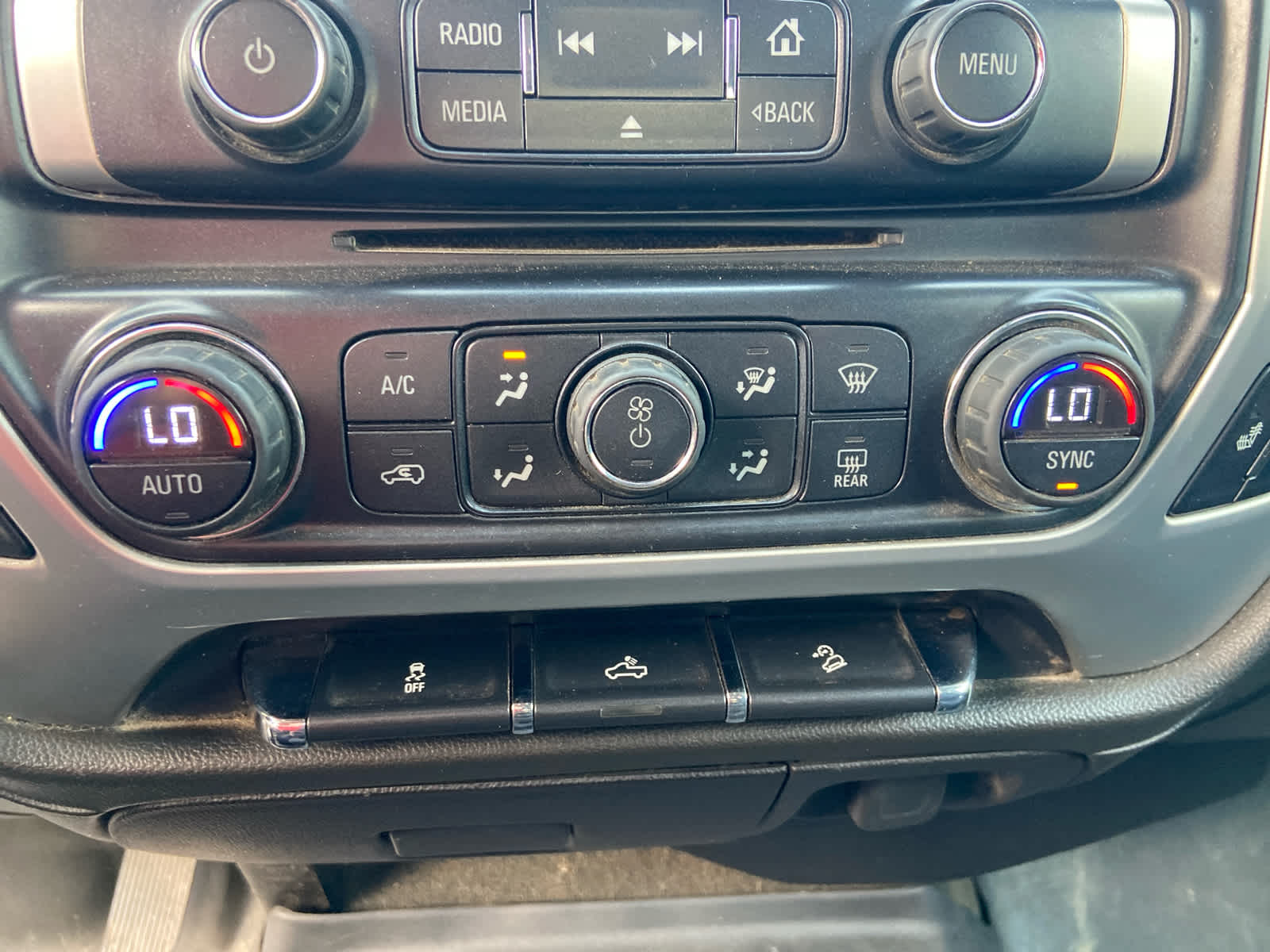 2016 Gmc Sierra 1500 SLE photo 23