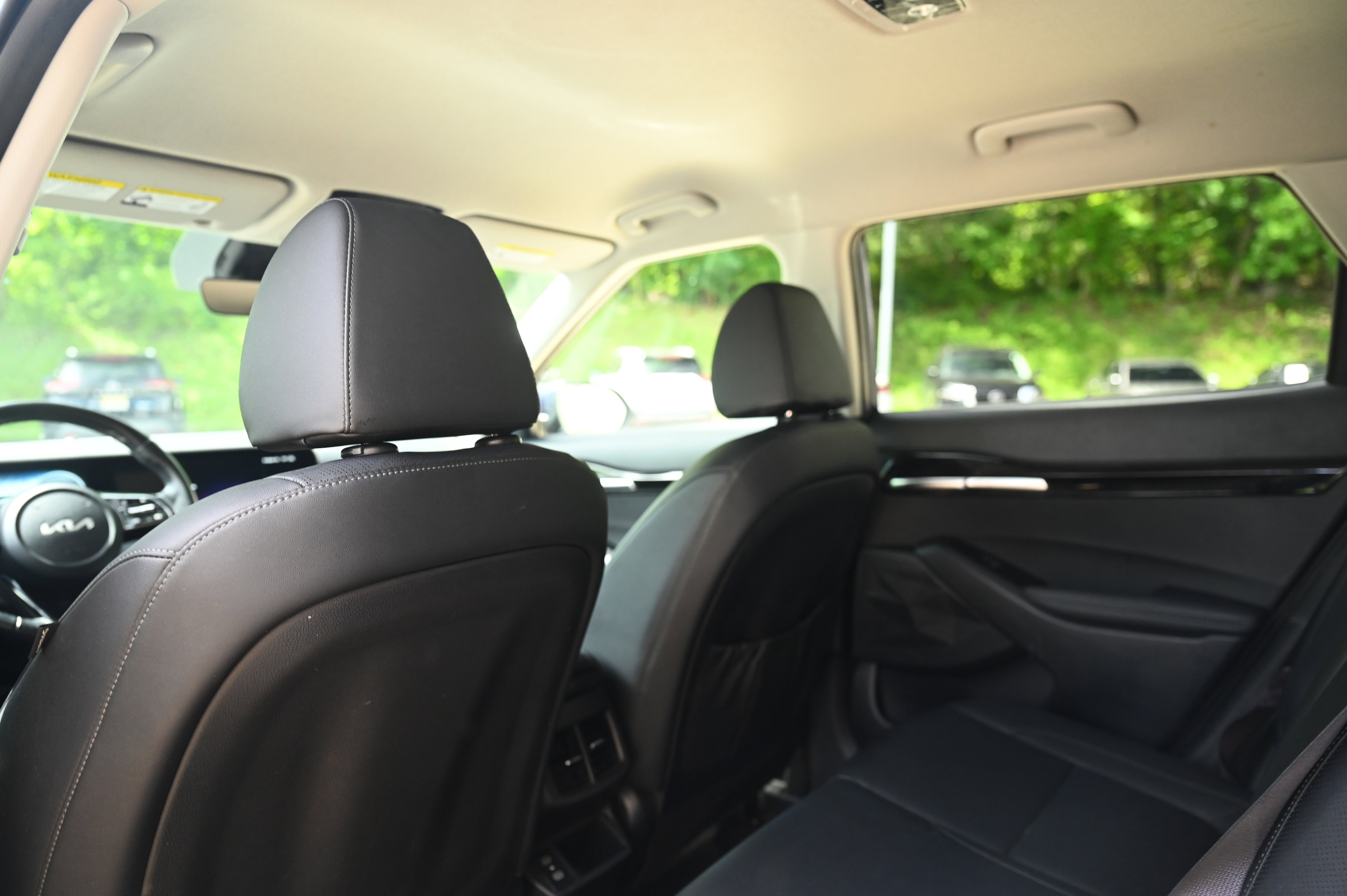 2024 Kia Seltos EX photo 22