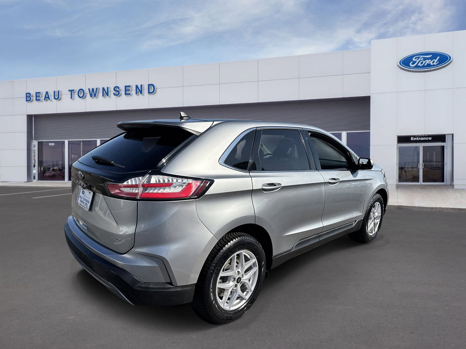 2024 Ford Edge SEL photo 3