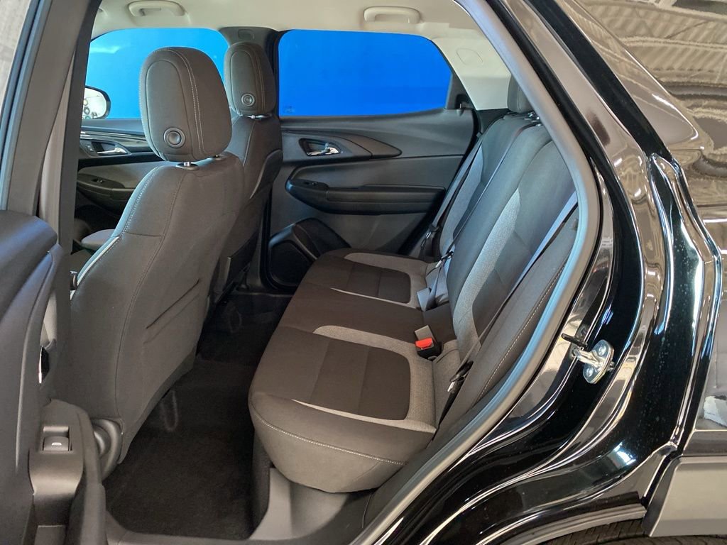 2026 Chevrolet Trailblazer LT photo 3