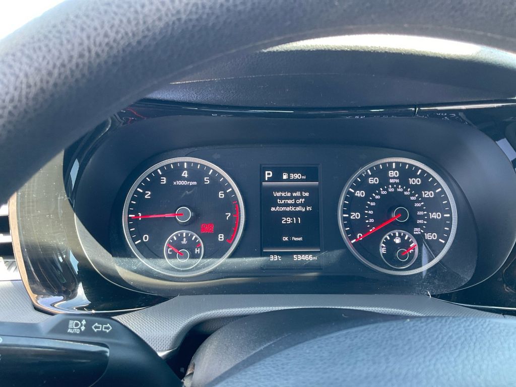 2023 Kia K5 LXS photo 16