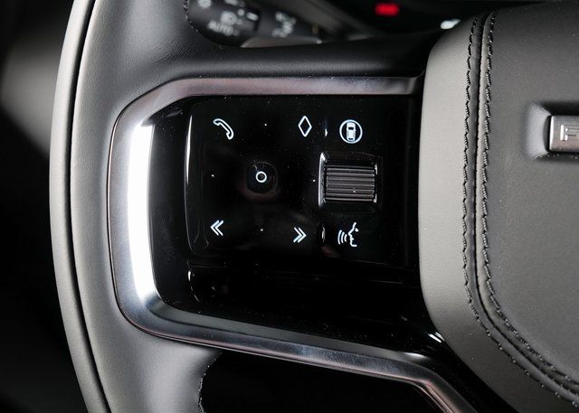 2025 Land Rover Range Rover Sport SE photo 22