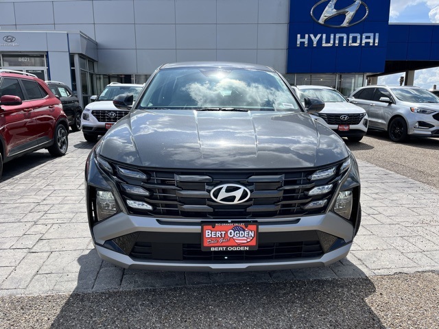 2026 Hyundai Tucson SE photo 2