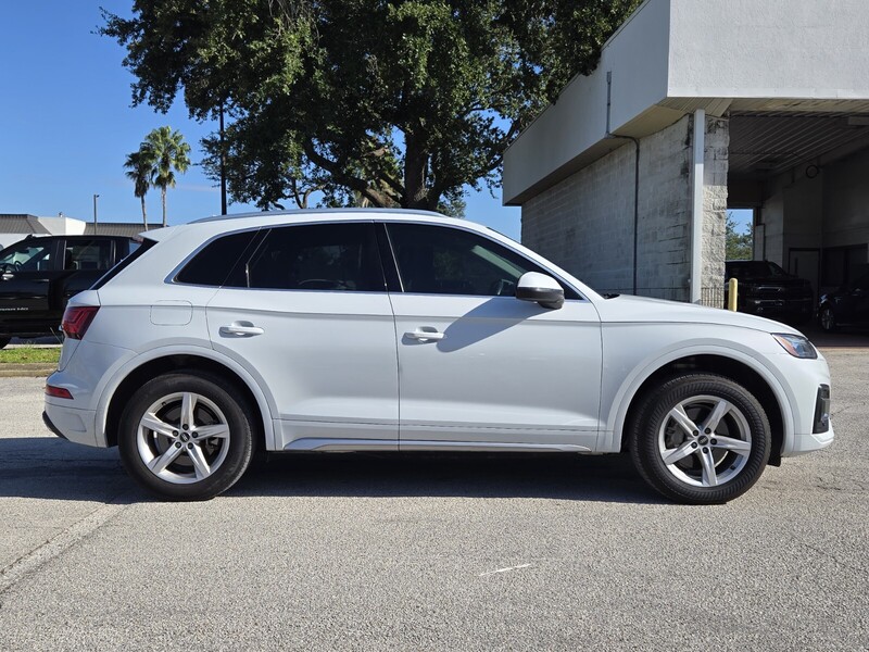 2021 Audi Q5 Premium 45 TFSI photo 6