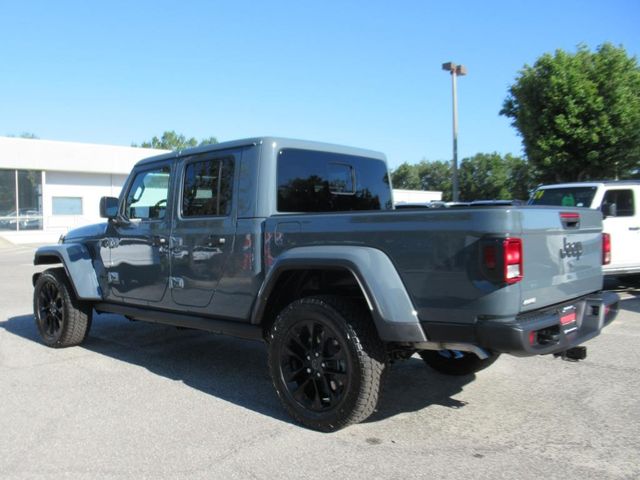 2025 Jeep Gladiator Sport photo 4