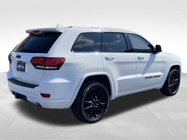 2022 Jeep Cherokee Laredo X photo 3