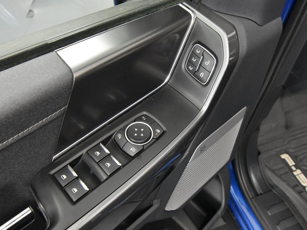 2022 Ford F-150 Lariat photo 12