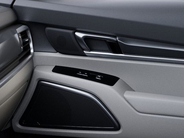 2025 Kia Telluride S photo 24