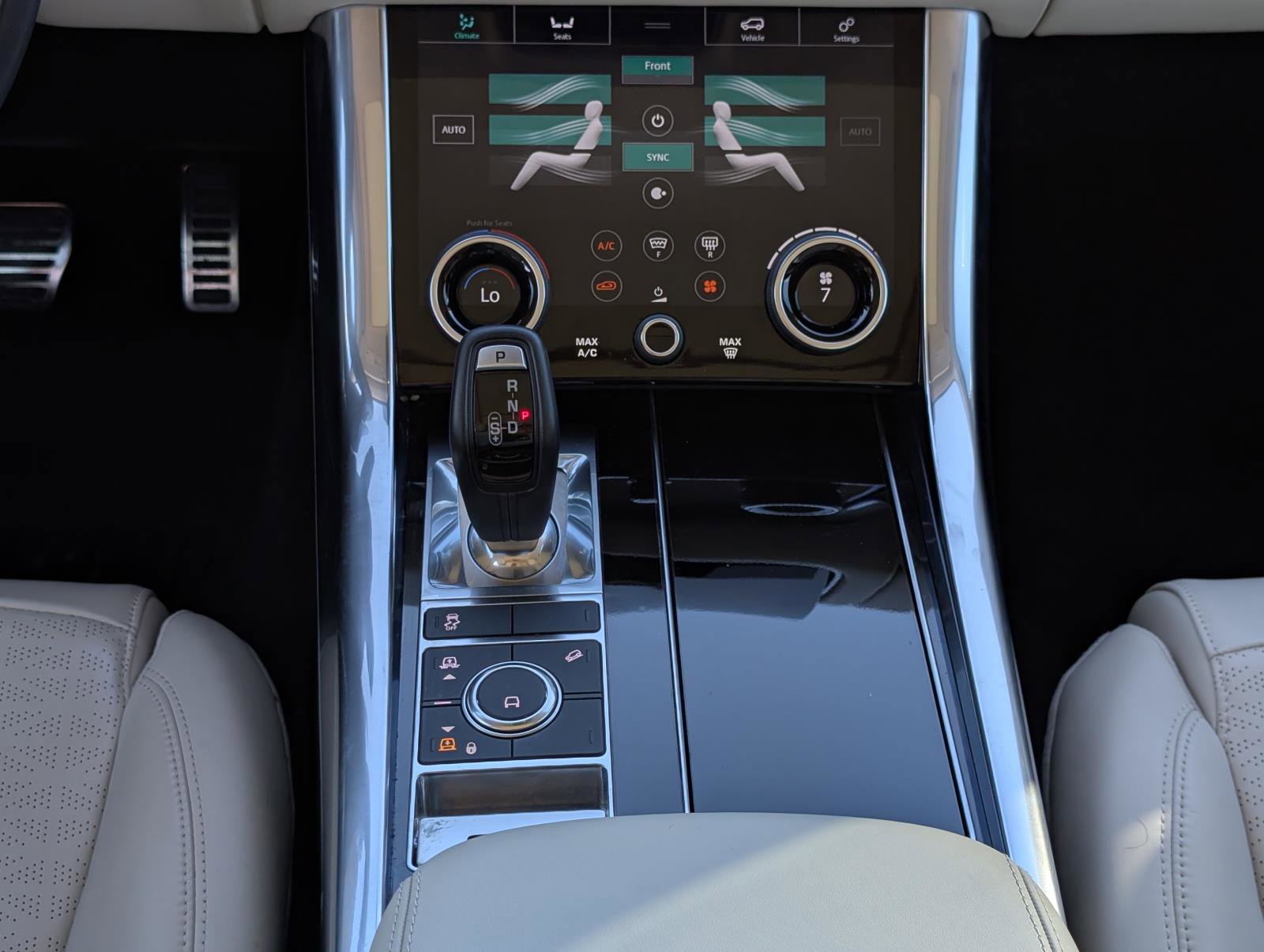 2019 Land Rover Range Rover Sport HSE Dynamic photo 34