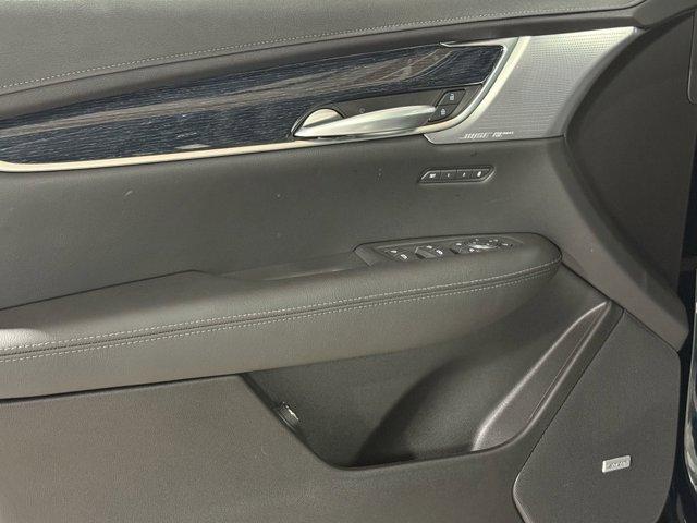 2025 Cadillac XT5 Premium Luxury photo 9