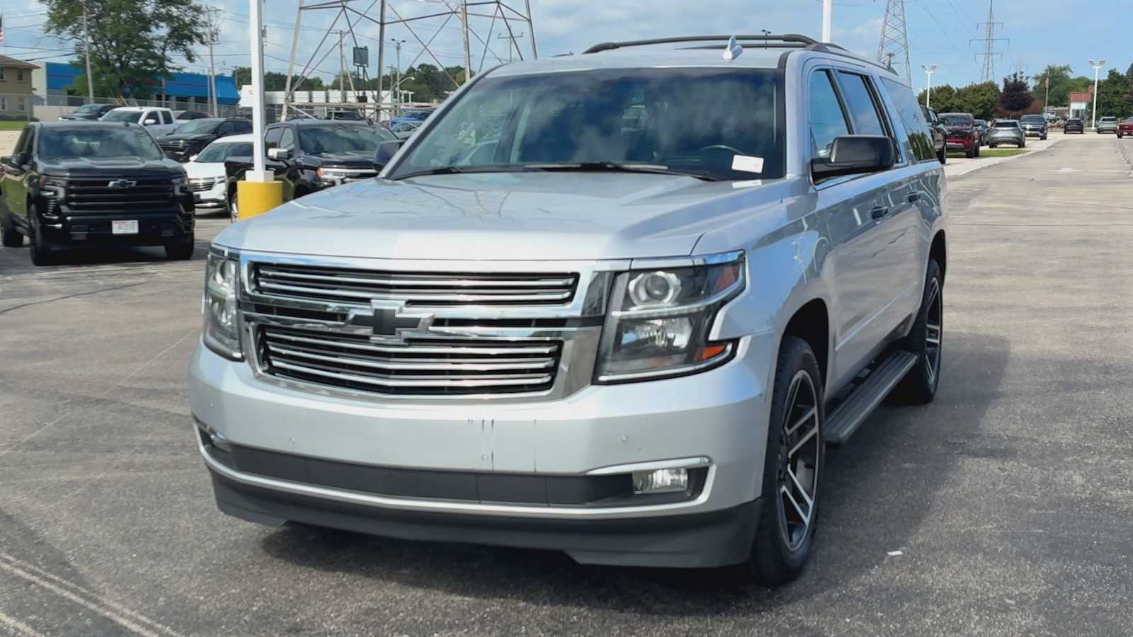 2020 Chevrolet Suburban Premier photo 7