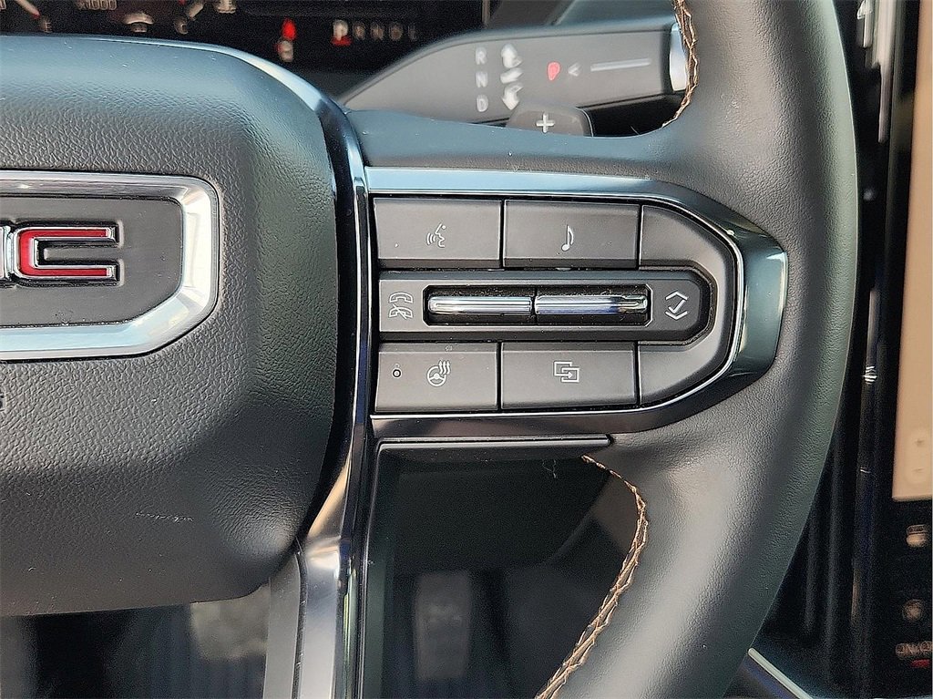 2025 Gmc Acadia AT4 photo 19